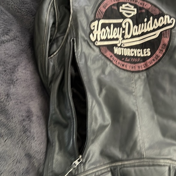 Vintage Harley Davidson leather motorcycle jacket. Men’s XL. My favorite HD coat - Picture 13 of 13